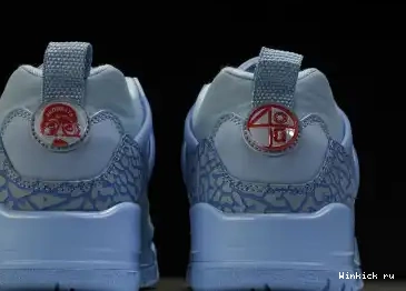 LOW OILERS' SPIZIKE JORDAN 'HOUSTON 0526